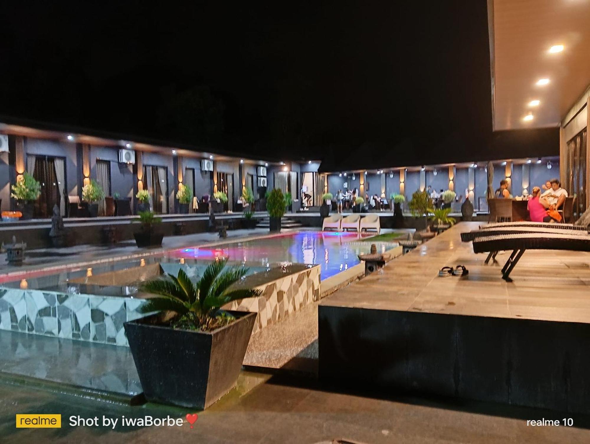De Porch Hotel Bolinao Exterior photo